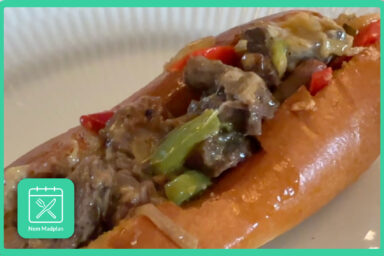 Lækker og nem opskrift på en rigtig Philly Cheesesteak sandwich